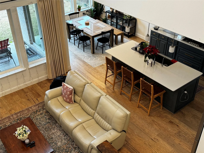 Foto del edificio - 539 Farrell Ln