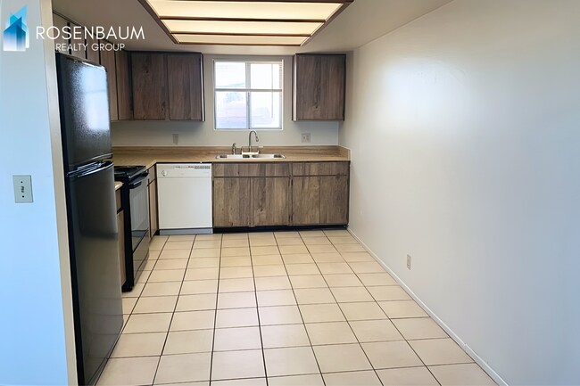 Foto del edificio - Charming 2-bedrooms, 1-bath upstairs apartment in Prescott Valley!