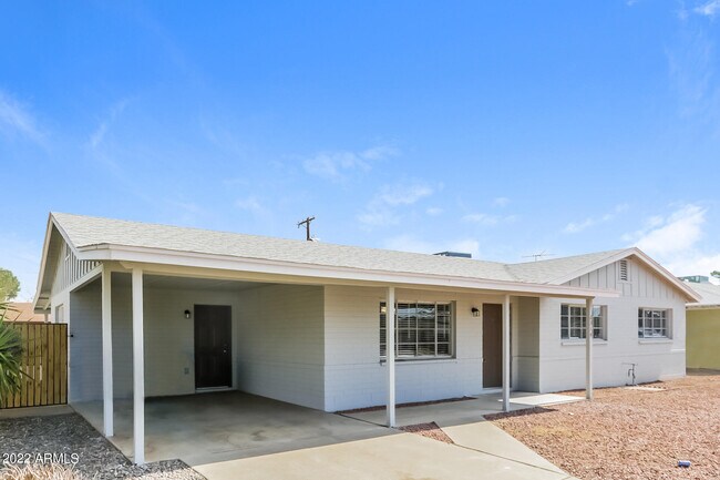 Building Photo - 2314 W Seldon Ln