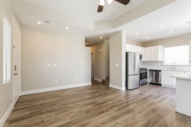 Foto del edificio - 7682 Gentle Grazer St