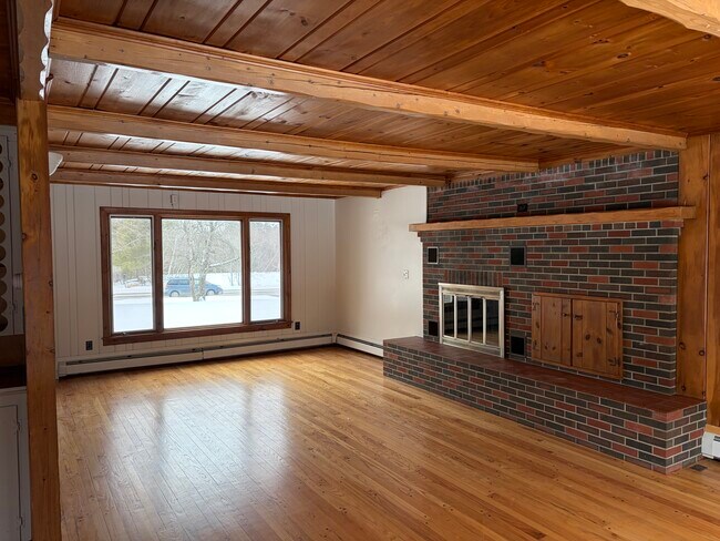 Foto del edificio - 6 Granite Ln