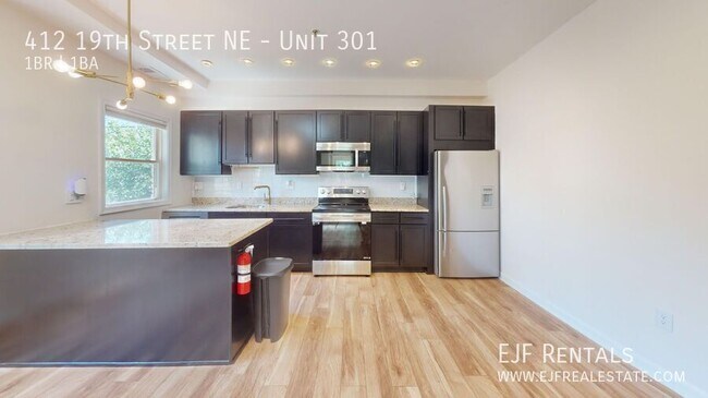 Foto del edificio - 412 19th St NE