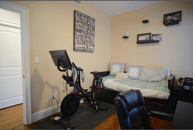 Foto del edificio - Stunning 2 Bed / 2 Bath on Eagle Hill