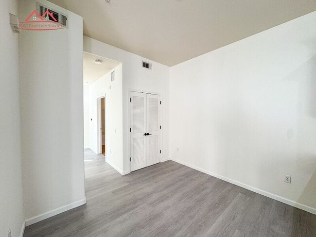 Foto del edificio - 20128 Stevens Creek Blvd