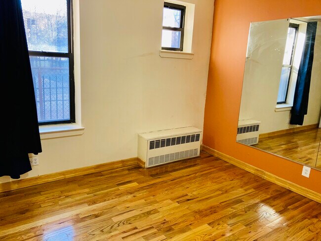 Foto del edificio - 516 Greene Ave