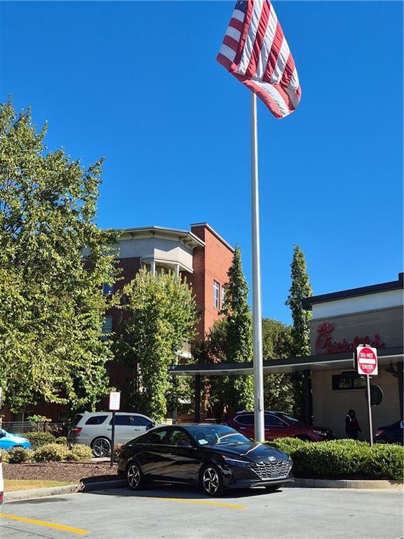 Building Photo - 870 Mayson Turner Rd NW