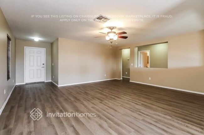 Building Photo - 8525 E Laguna Azul Ave