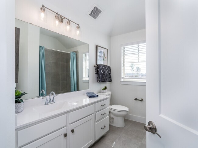 Foto del edificio - 13210 Wood Leaf Pk