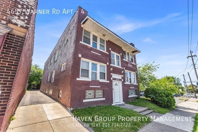 Foto del edificio - 4657 Warner Rd