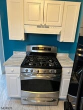 Building Photo - 100 Peabody Pl