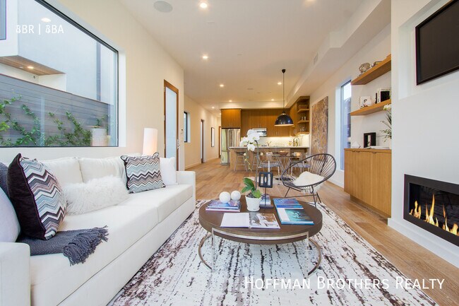 Building Photo - 11829 Tennessee Ave Los Angeles, CA 90064