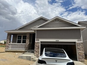 Building Photo - 4420 S Perth Ct
