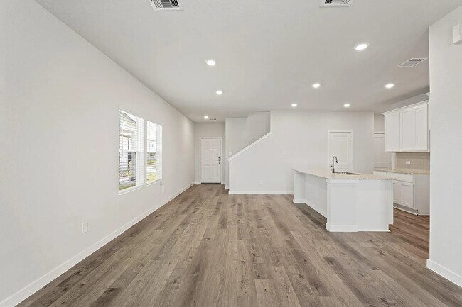 Foto del edificio - 3927 Accolade Xing