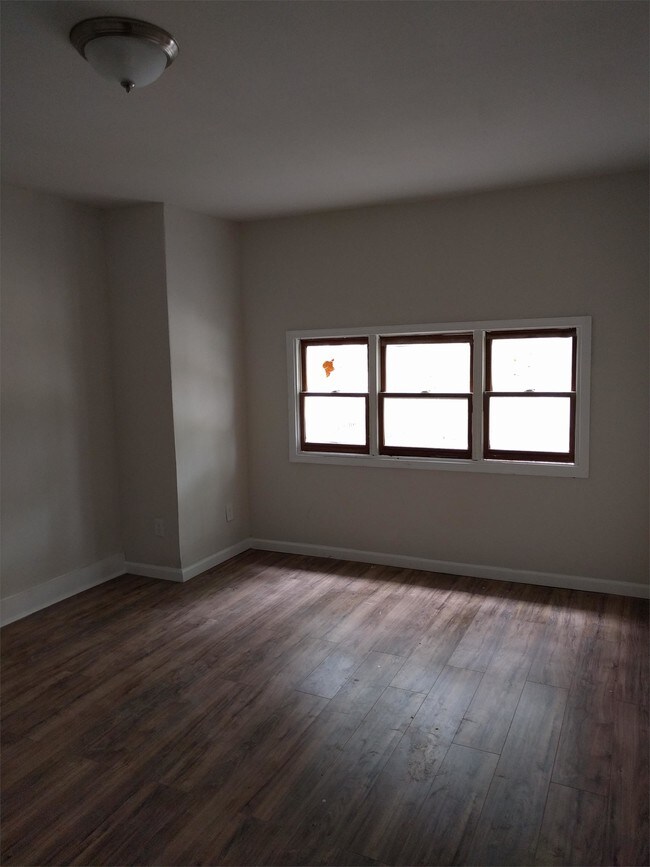 Foto del edificio - 724 E Price St
