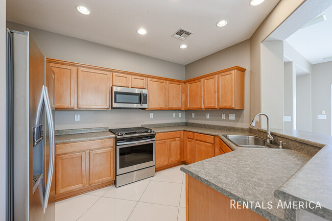 Foto del edificio - 40741 N Citrus Canyon Trail