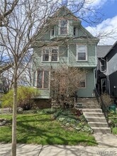 Building Photo - 344 Hudson St