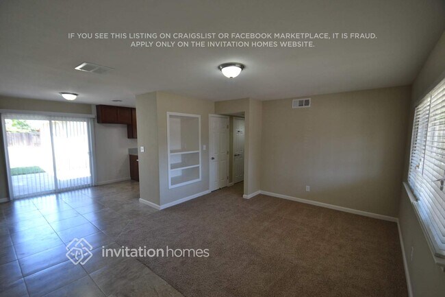 Building Photo - 7668 Eastbreeze Cir