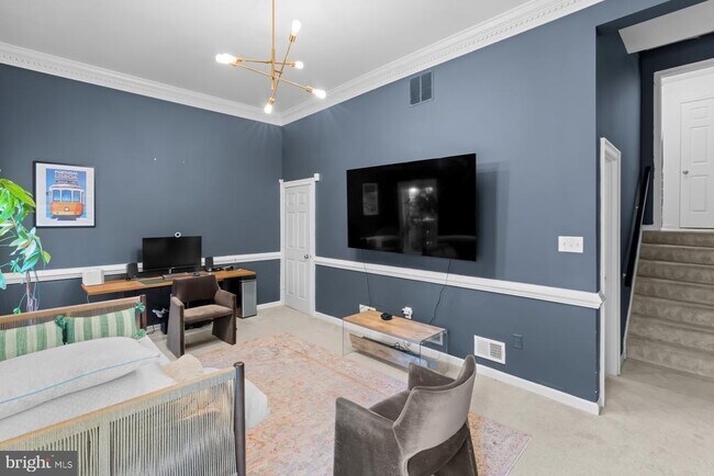 Building Photo - 6515 River Tweed Ln