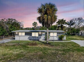 Building Photo - 4505 Cottonwood Dr