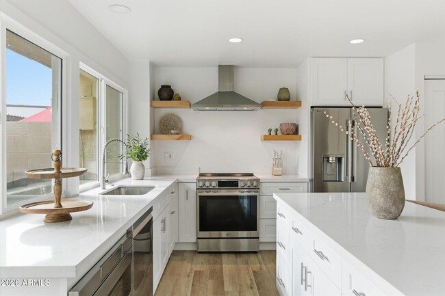 Building Photo - 4308 N Parkway Ave