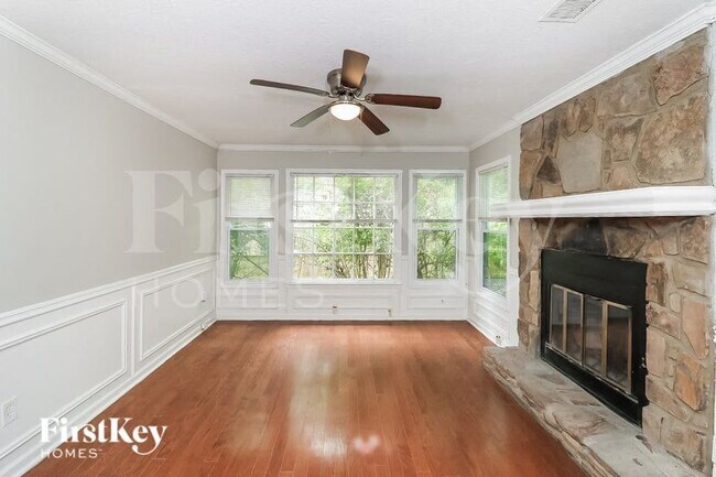 Building Photo - 1827 Hickory Creek Ct NW