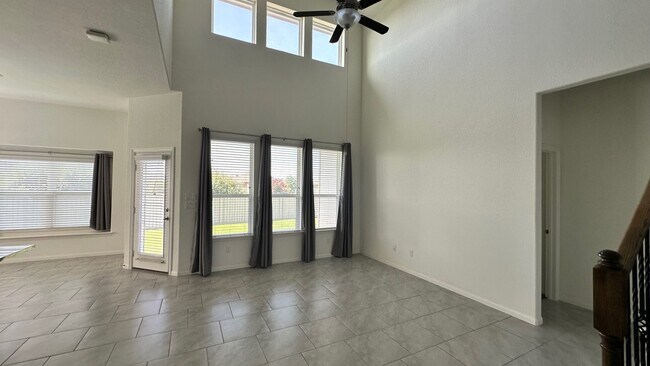 Foto del edificio - 116 Krupp Ave