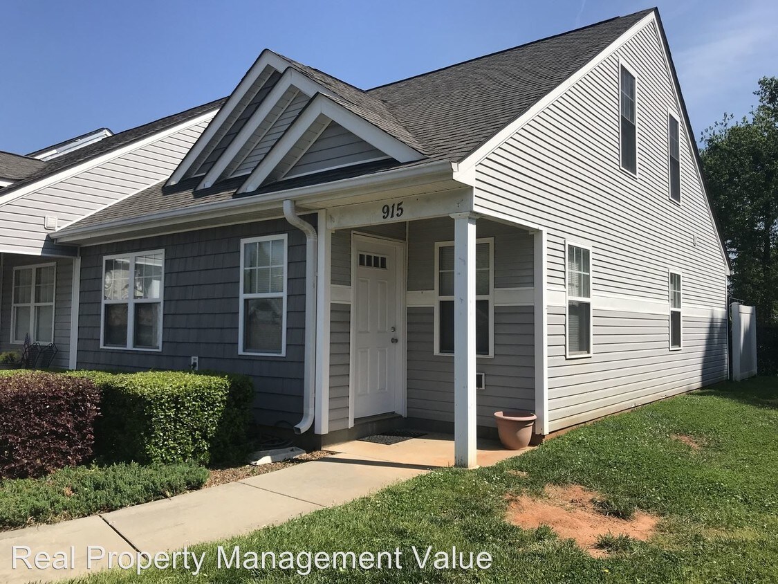 Primary Photo - 3 br, 2 bath House - 915 Barracuda Loop