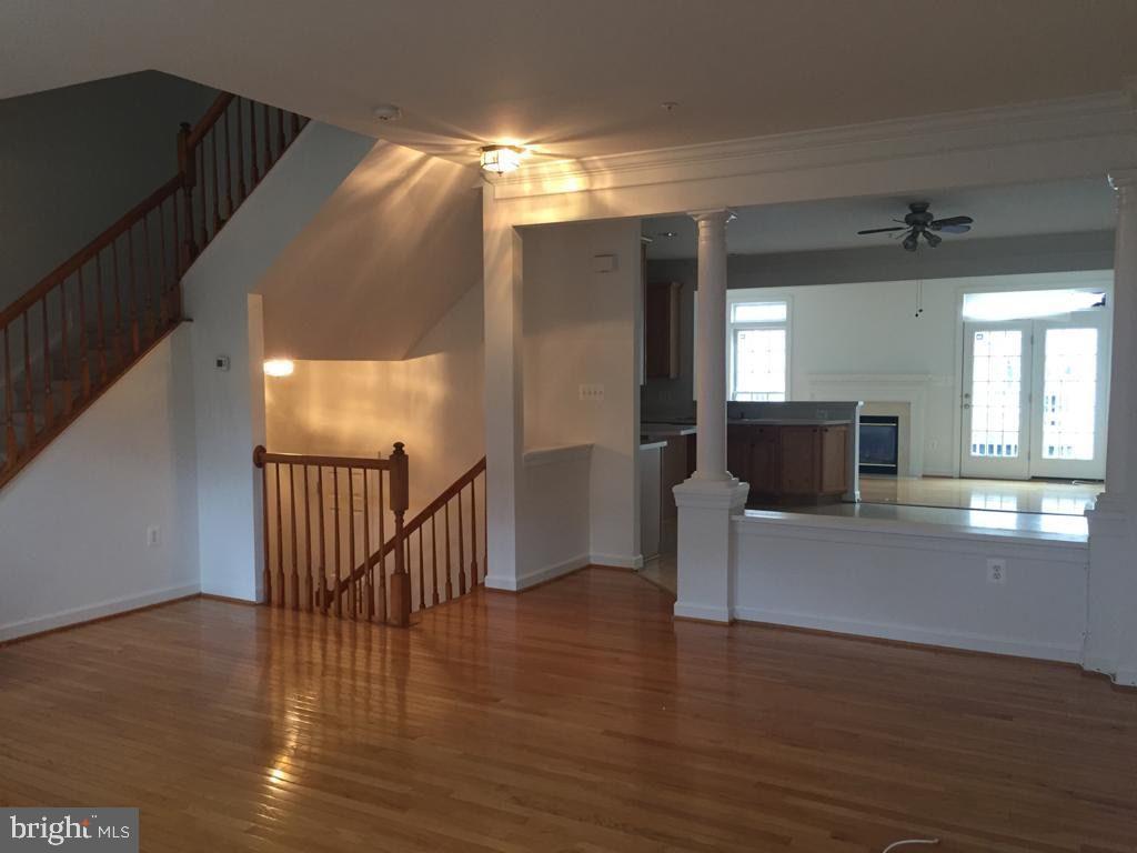 Primary Photo - 12416 Falconbridge Dr