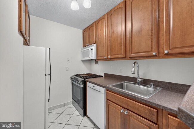 Foto del edificio - 1301 20th St NW
