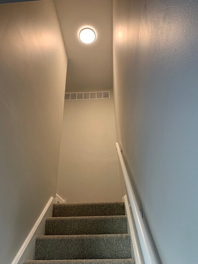 Foto del edificio - 7529 Bristol Ln