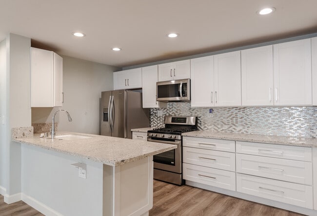 Foto del edificio - 4727 W 147th St