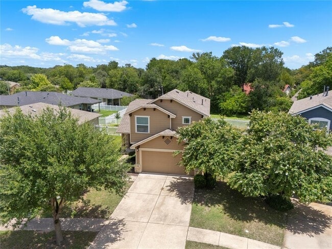 Building Photo - 505 Trinity Bend