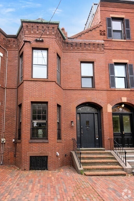 Building Photo - 58 Thomas Park