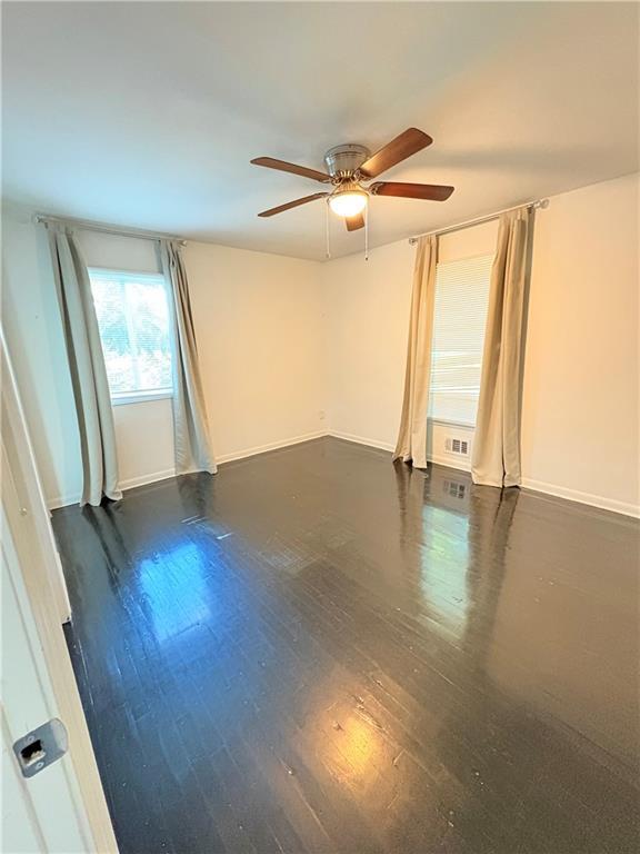 Foto del edificio - 850 James St NW