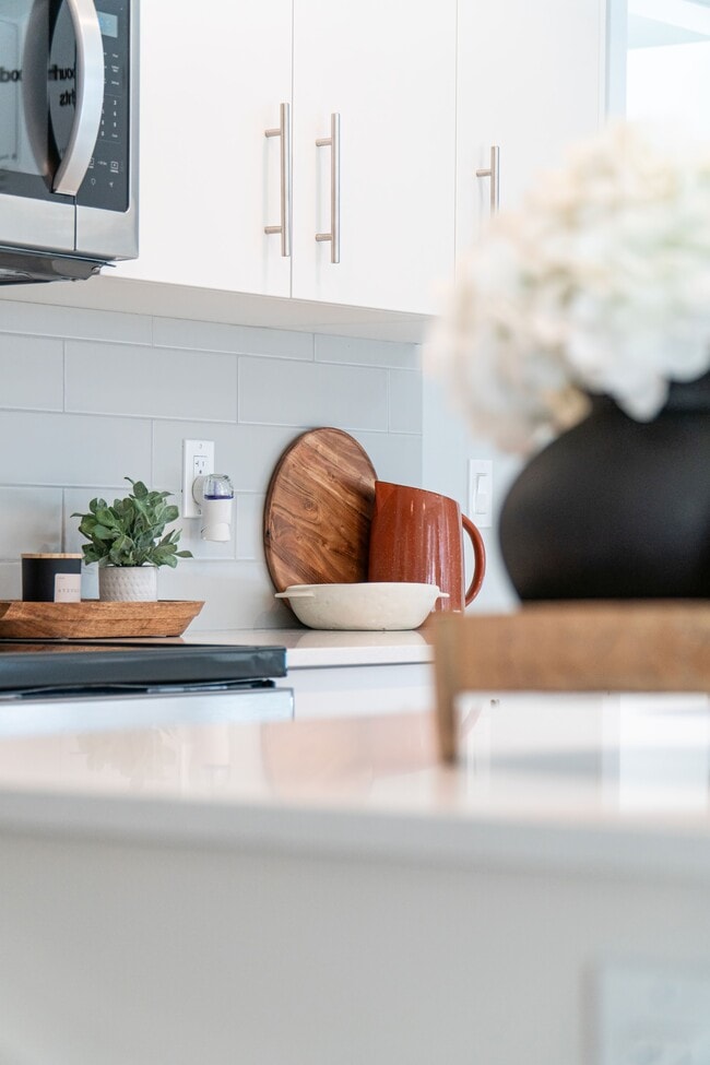 Building Photo - Marakai