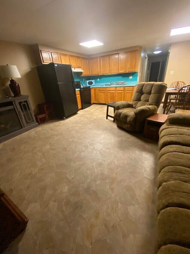 129 S Main St Unit 3F, Shenandoah, PA 17976 Apartments in Shenandoah