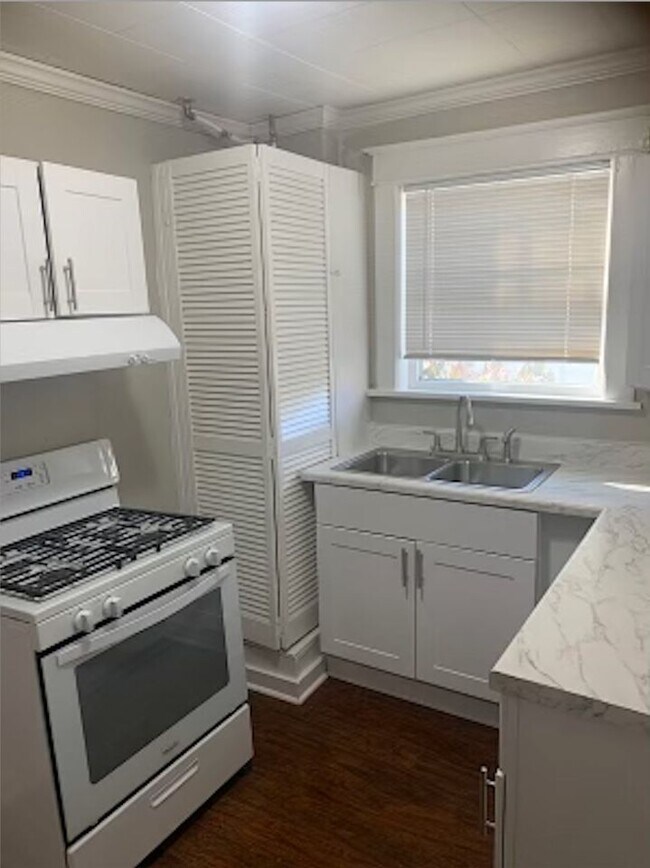 Valley View 2500 Kavanaugh Blvd Little Rock, AR Apartments for Rent