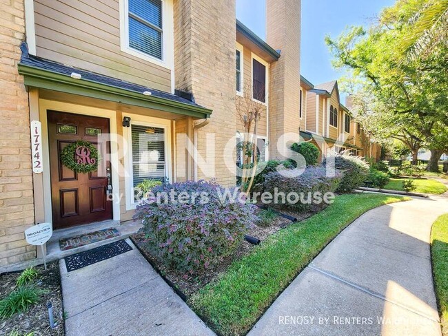 Building Photo - 17742 Kings Park Ln