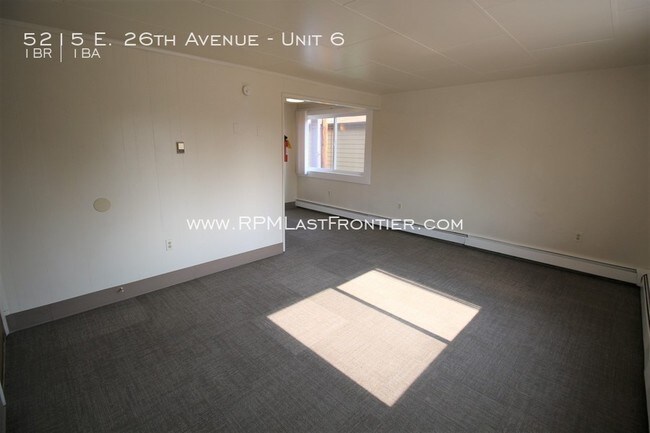 Building Photo - 5215 E 26th Ave