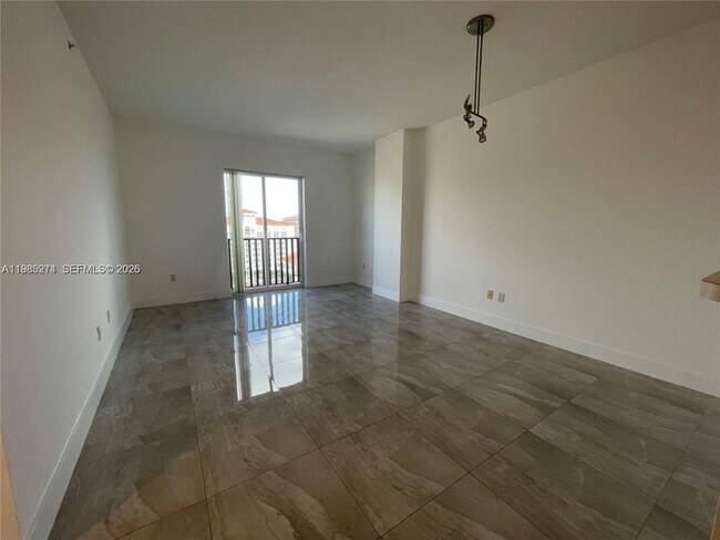 Foto del edificio - 10 Aragon Ave