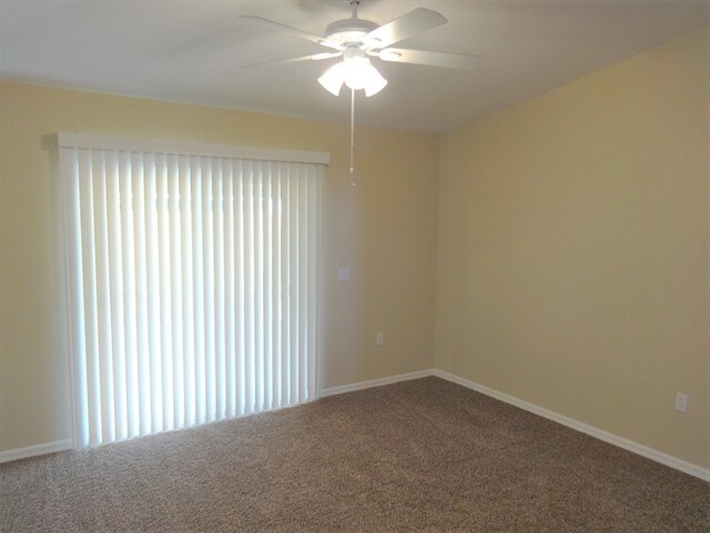 Foto del edificio - 7337 Fox Grove Road