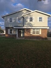 Building Photo - 6448-6450 N 106th St Building Photo - 6448-6450 N 106th St