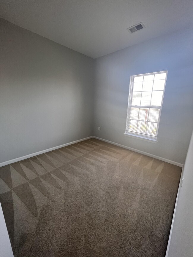 Building Photo - 9351 Penrose St