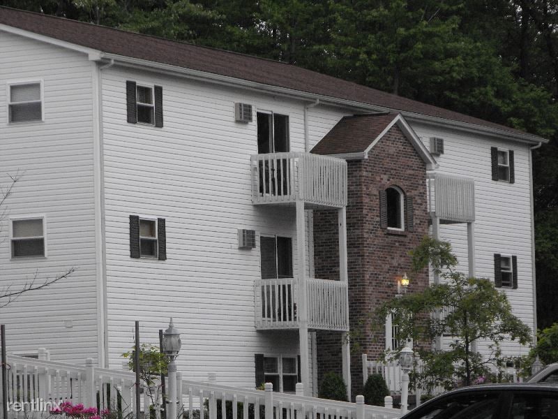 12866 Raymond Dr, Meadville, PA 16335 Condo for Rent in Meadville, PA
