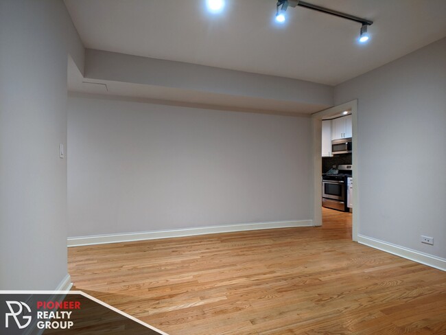 Foto del edificio - 2317 N Rockwell St