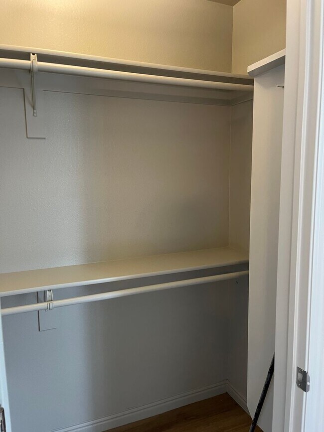 Foto del edificio - Three bedroom, 2.5 bath townhome