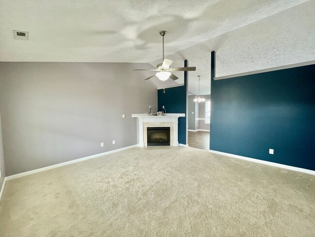 Foto del edificio - 3 Bed, 2 Bath Nest Near Cape Fear Valley