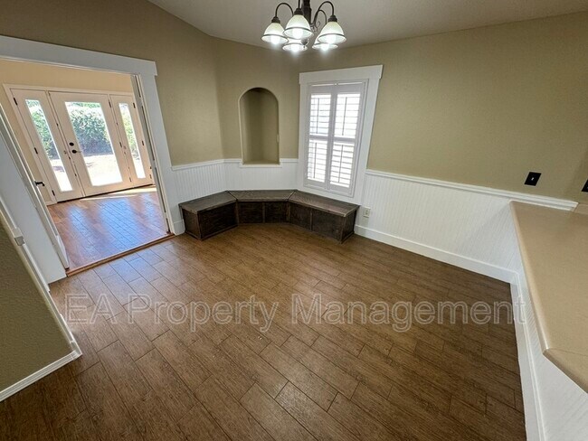 Foto del edificio - 548 Peaceful Meadows Dr NE