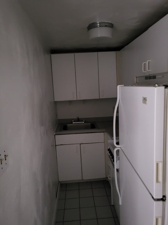 Building Photo - Park Avenue Apartments