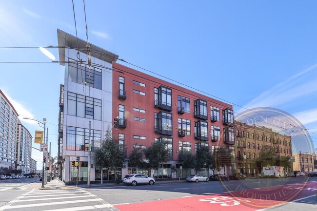 Foto del edificio - South Beach - 1 BR, 2 BA Loft 873 Sq. Ft. - 3D Virtual Tour, Parking, Block from Giants Stadium
